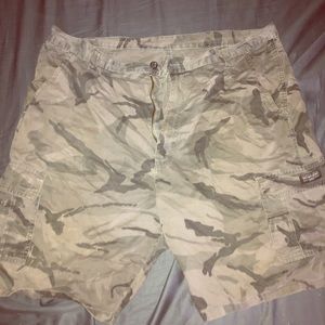 Wrangler men’s cargo shorts